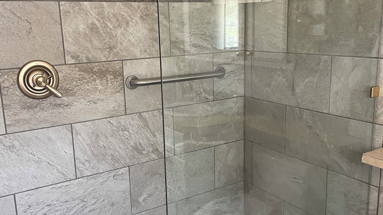 Photo of Bathroom in McAlester