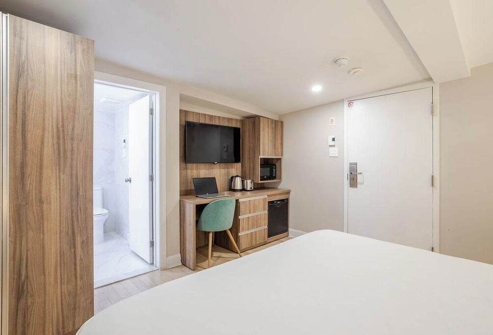 Photo of Bedroom in Gay Village