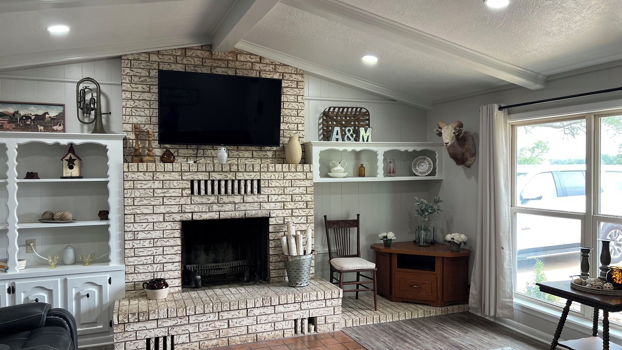 Photo of Livingroom in Caldwell