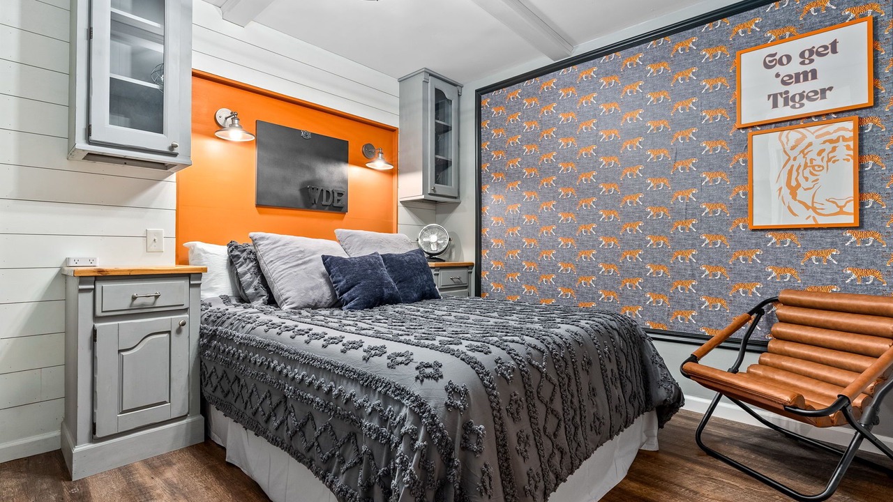 Photo of Bedroom in Cary Woods