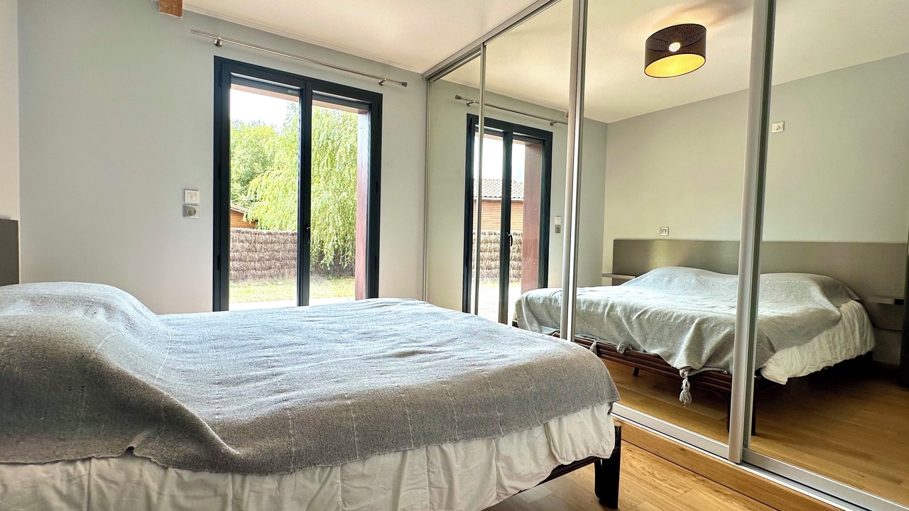 Photo of Bedroom in Saint-Paul-en-Born