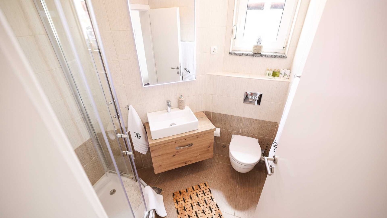 Photo of Bathroom in Nin