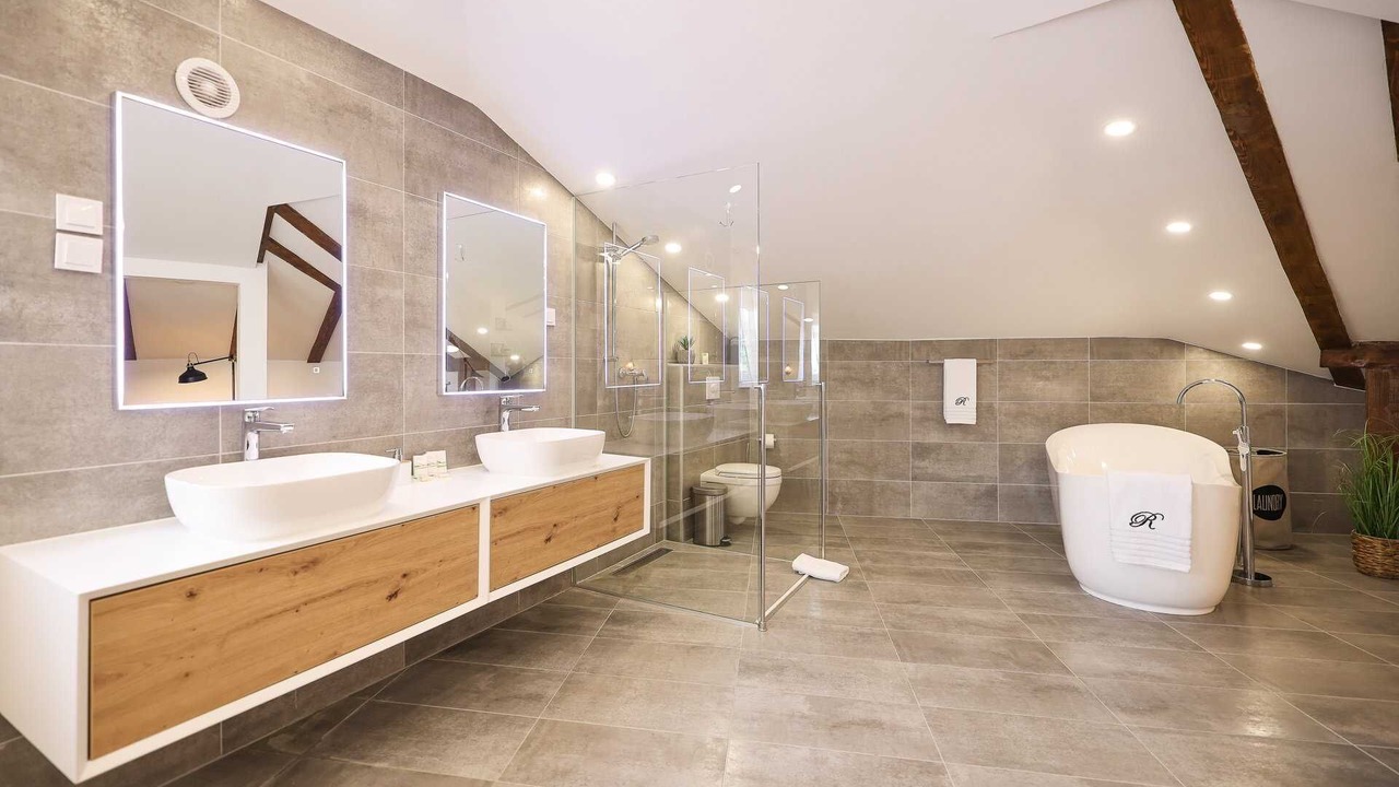 Photo of Bathroom in Nin