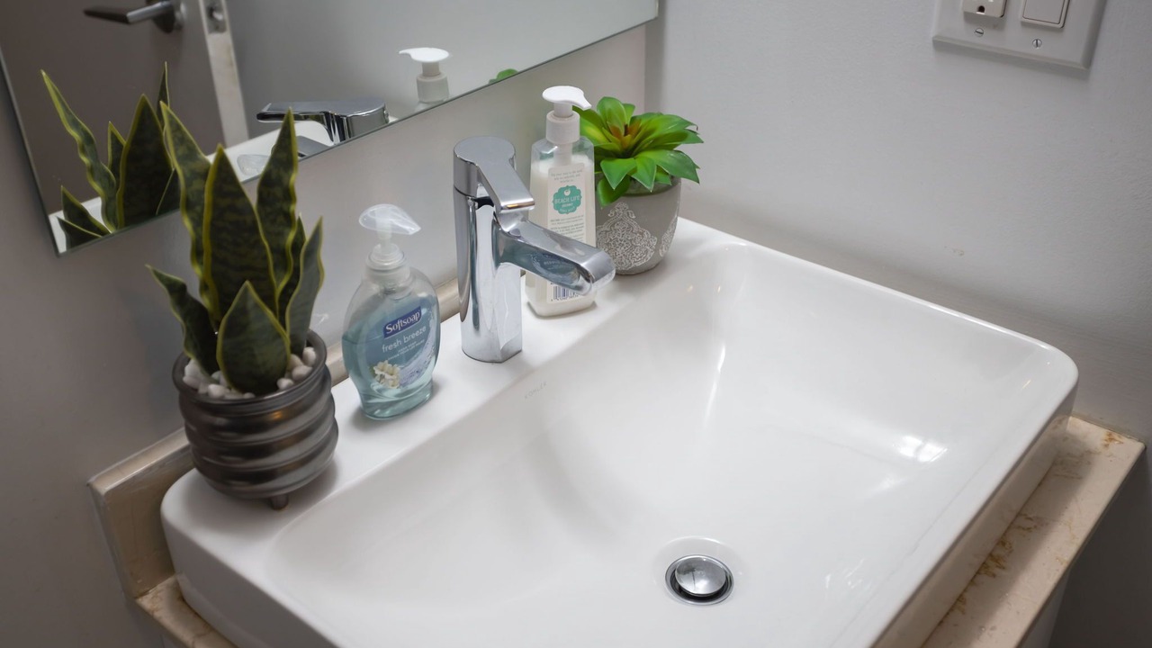 Photo of Bathroom in Toronto Entertainment District