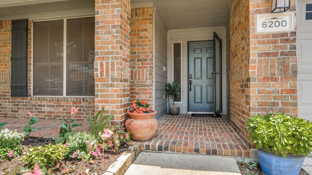 Photo of Outdoor in Flower Mound