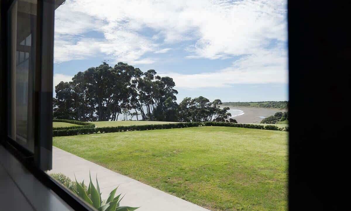 Photo of Others in Pitone