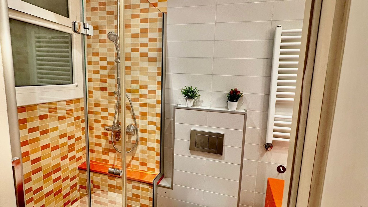 Photo of Bathroom in El Guinardo