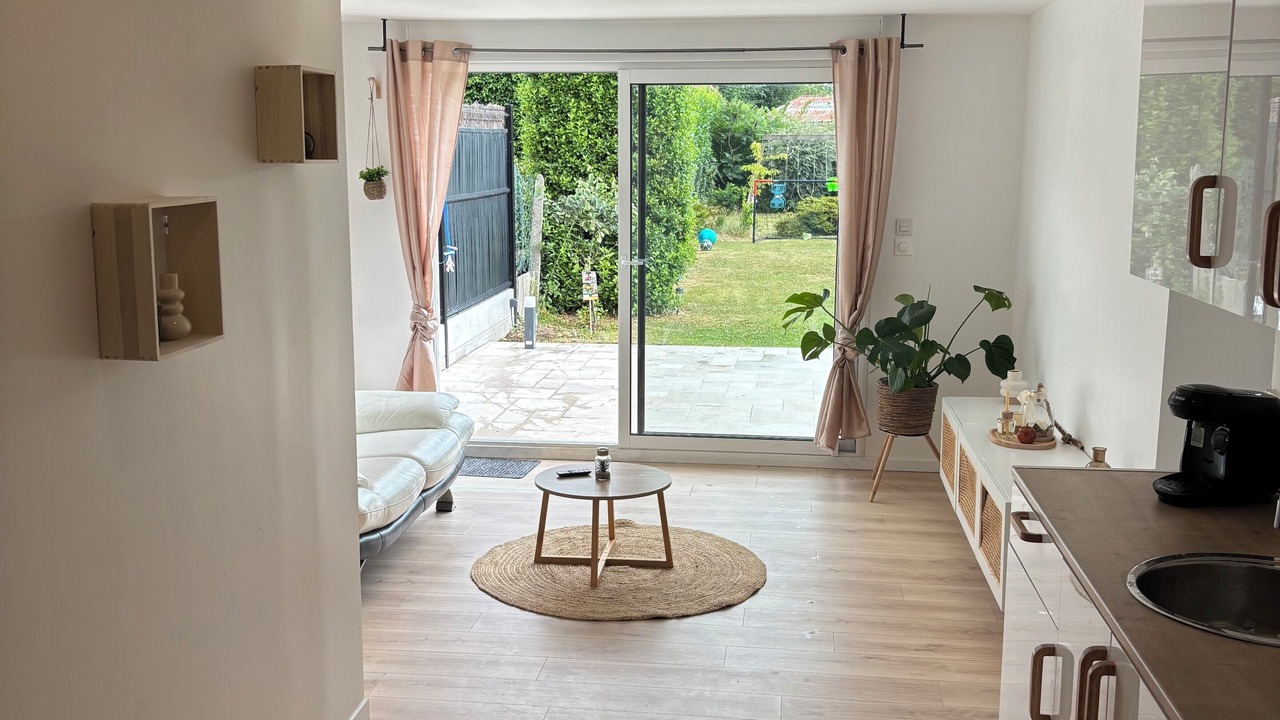 Photo of Others in Lesquin