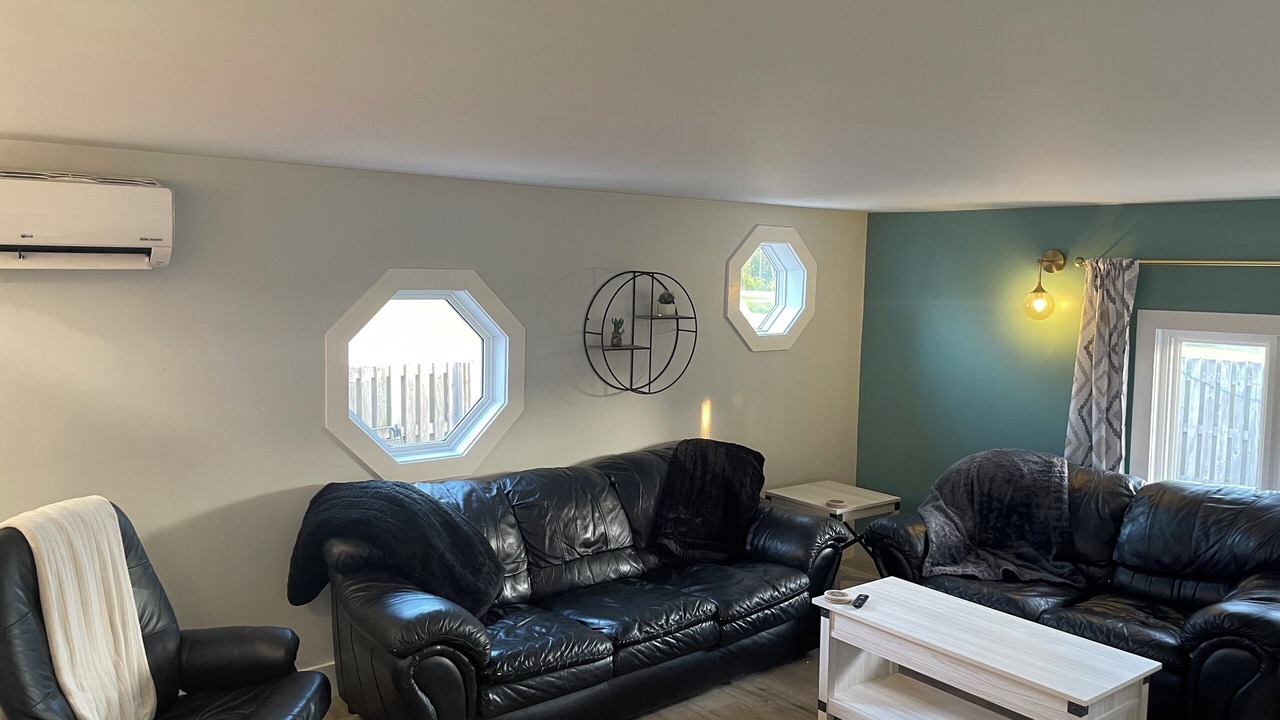 Photo of Livingroom in Oyster Bed
