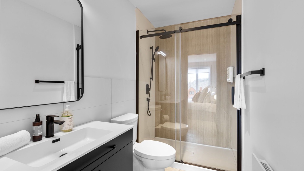 Photo of Bathroom in Lac Superieur Village