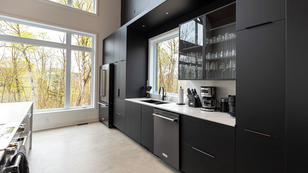 Photo of Kitchen in Lac Superieur Village