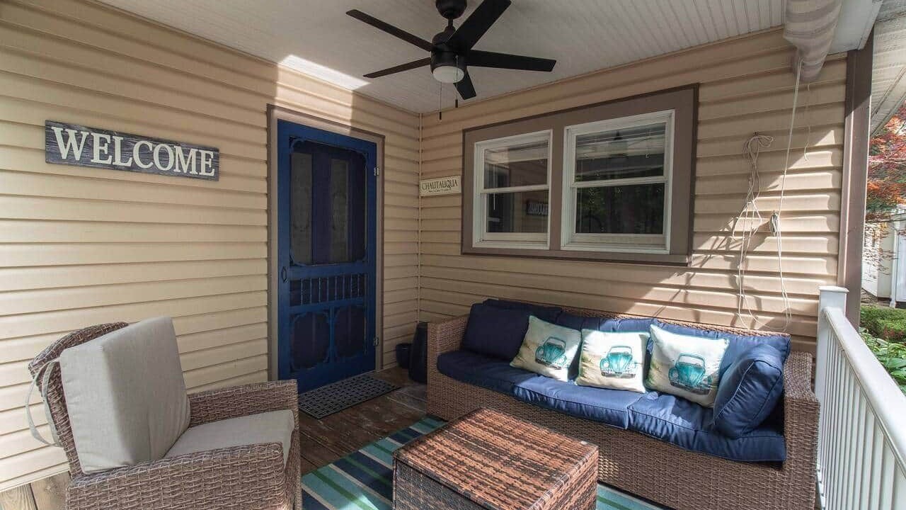 Photo of Patio Balcony in Chautauqua