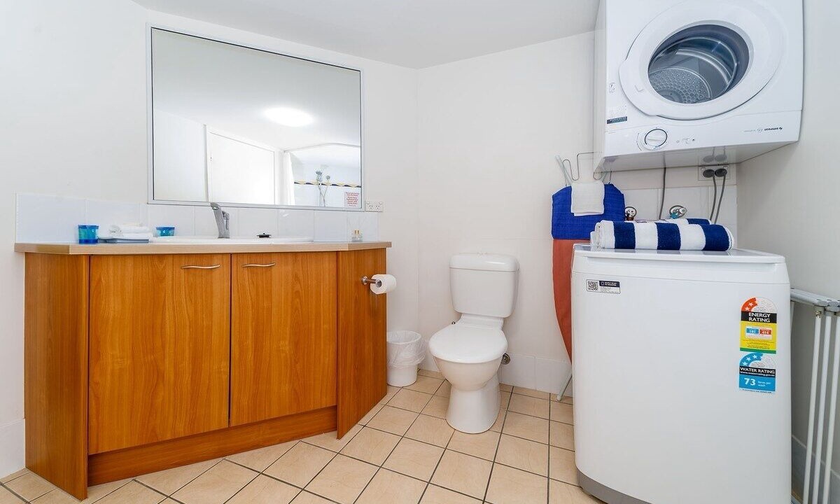 Photo of Bathroom in Urangan