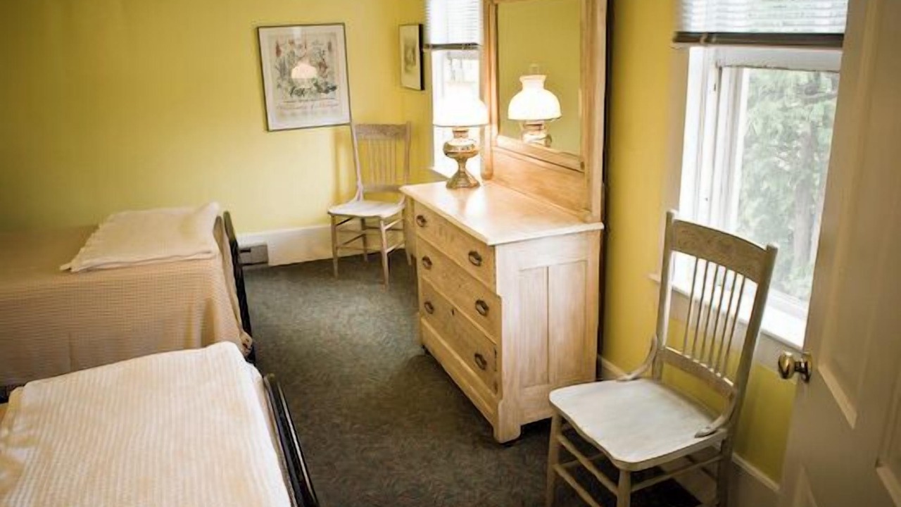 Photo of Bedroom in Lake Leelanau