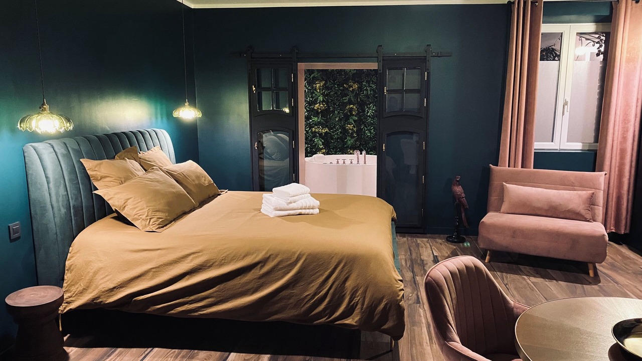 Photo of Bedroom in Sainte-Eusoye