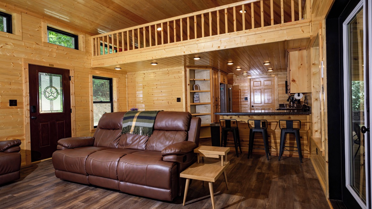 Photo of Livingroom in Grapeland