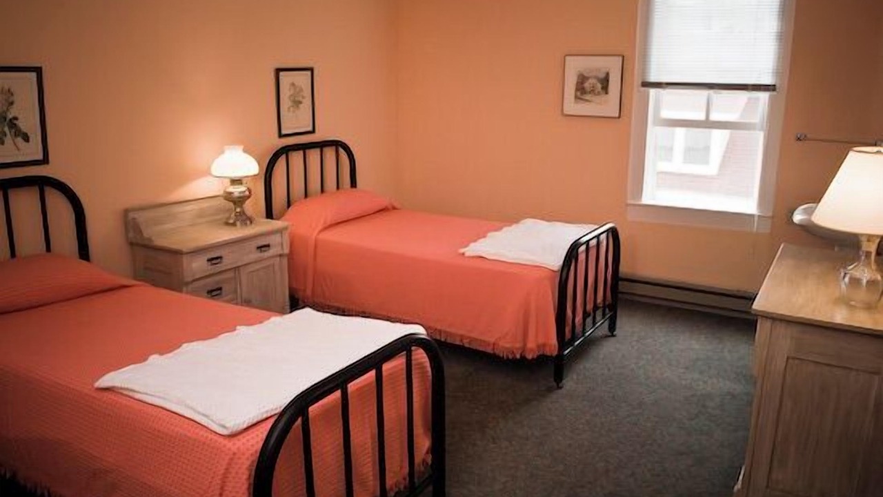 Photo of Bedroom in Lake Leelanau