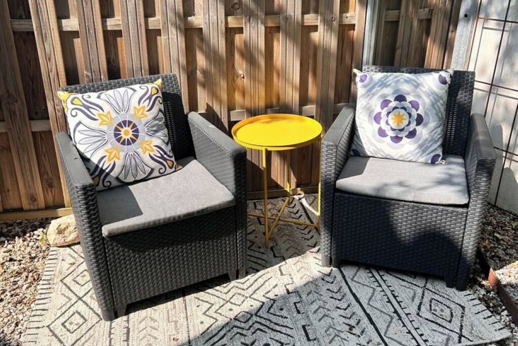 Photo of Outdoor in Saint-Martin-de-Londres