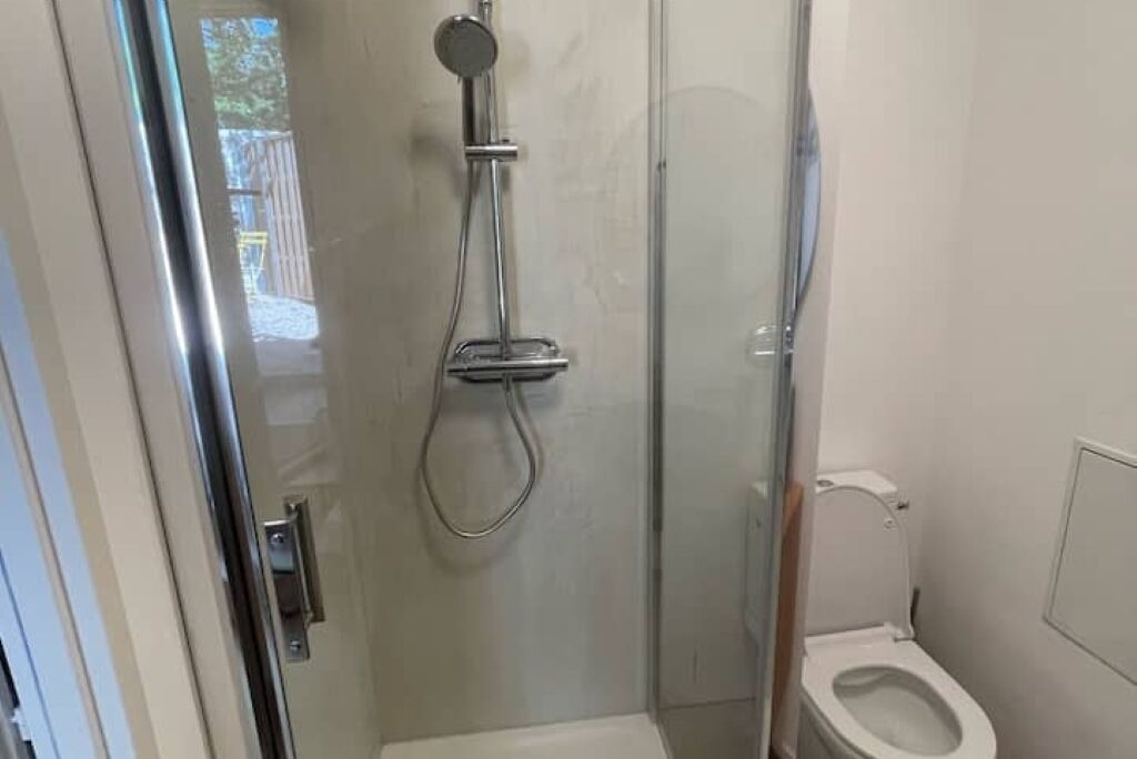 Photo of Bathroom in Saint-Martin-de-Londres