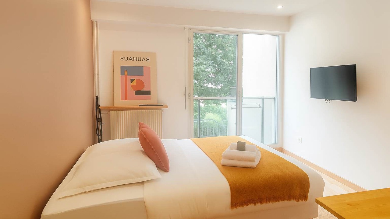 Photo of Bedroom in Combat