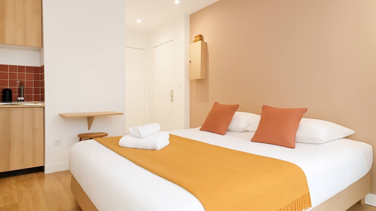 Photo of Bedroom in Combat