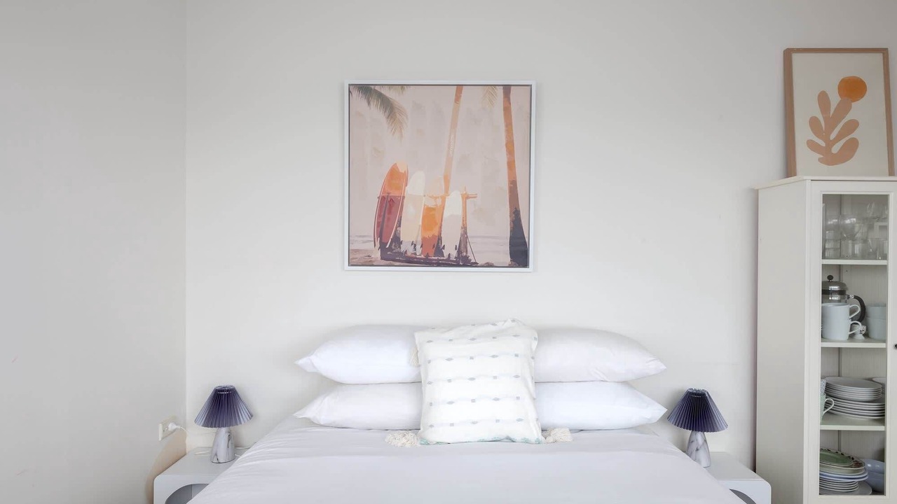 Photo of Others in Elizabeth Bay