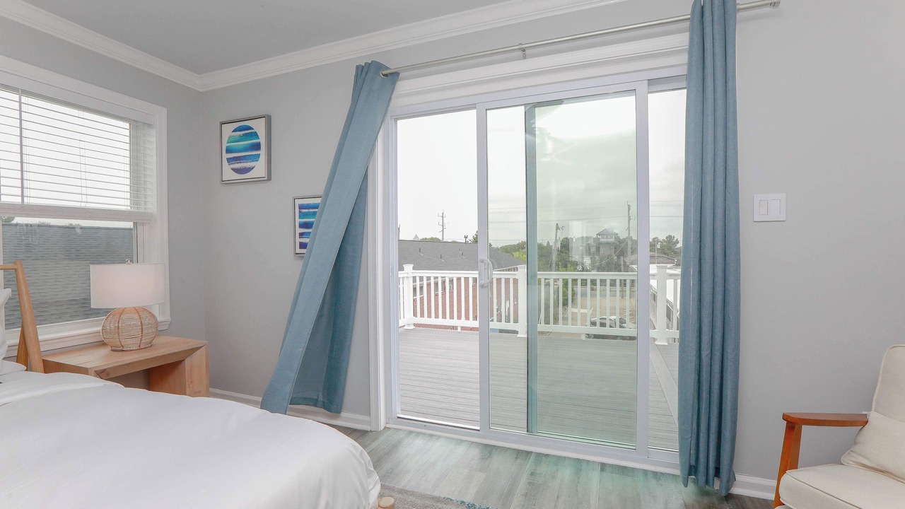 Photo of Bedroom in Willoughby Spit