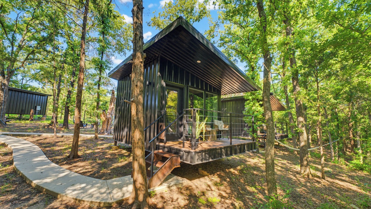 Photo of Outdoor in Alvord