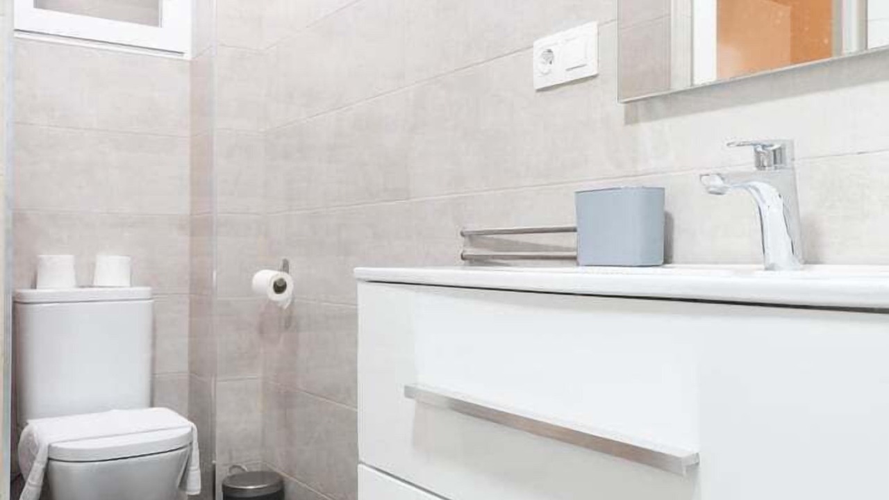 Photo of Bathroom in Trinitat