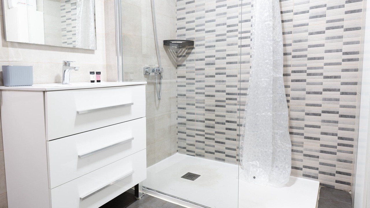 Photo of Bathroom in Trinitat