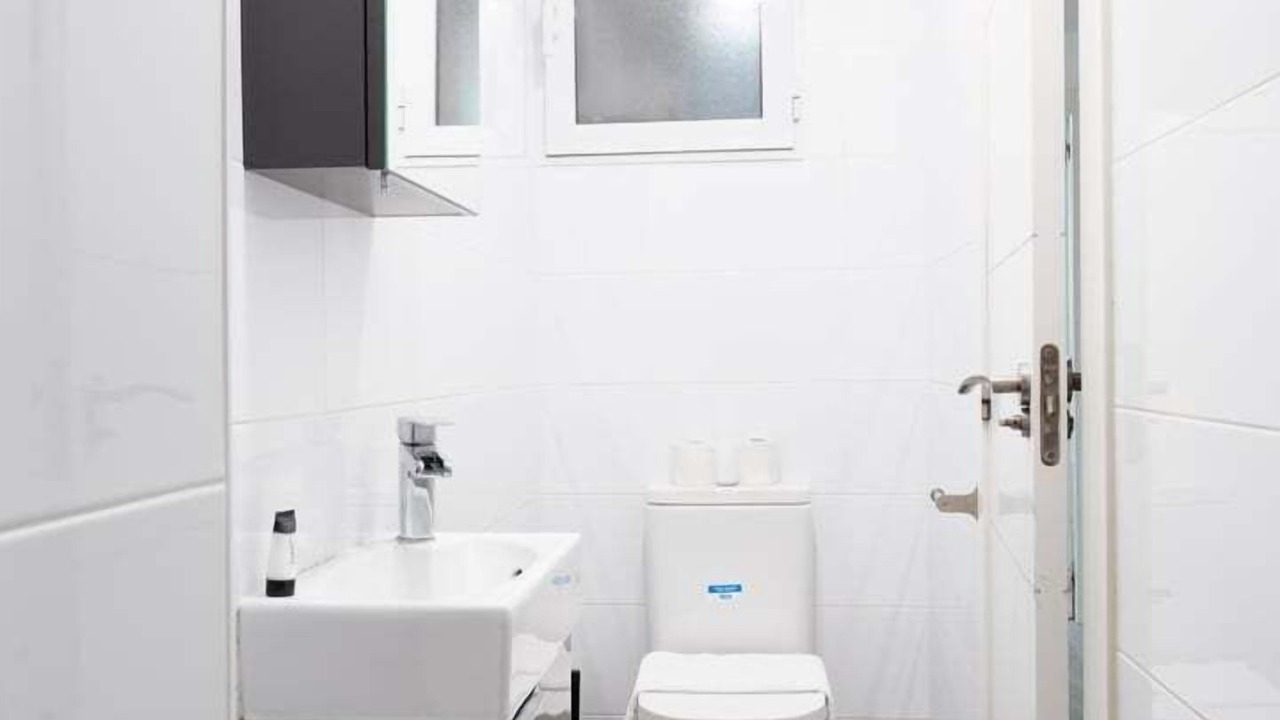 Photo of Bathroom in Trinitat