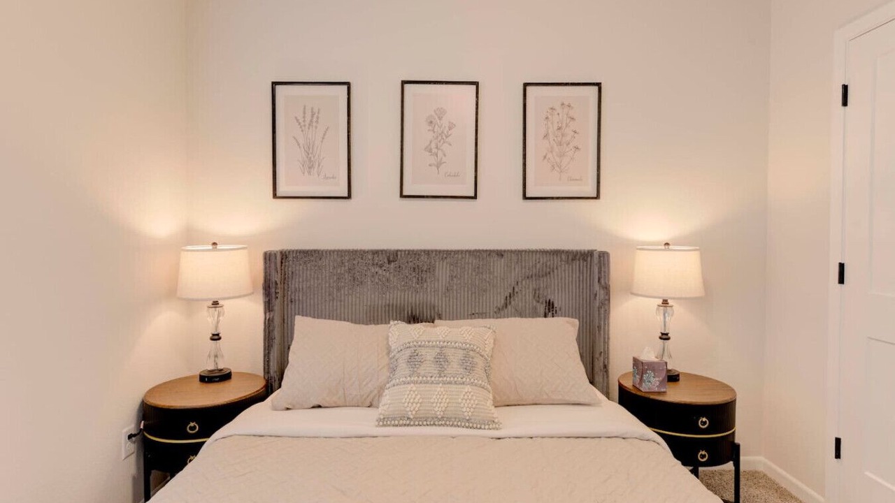 Photo of Bedroom in Troy