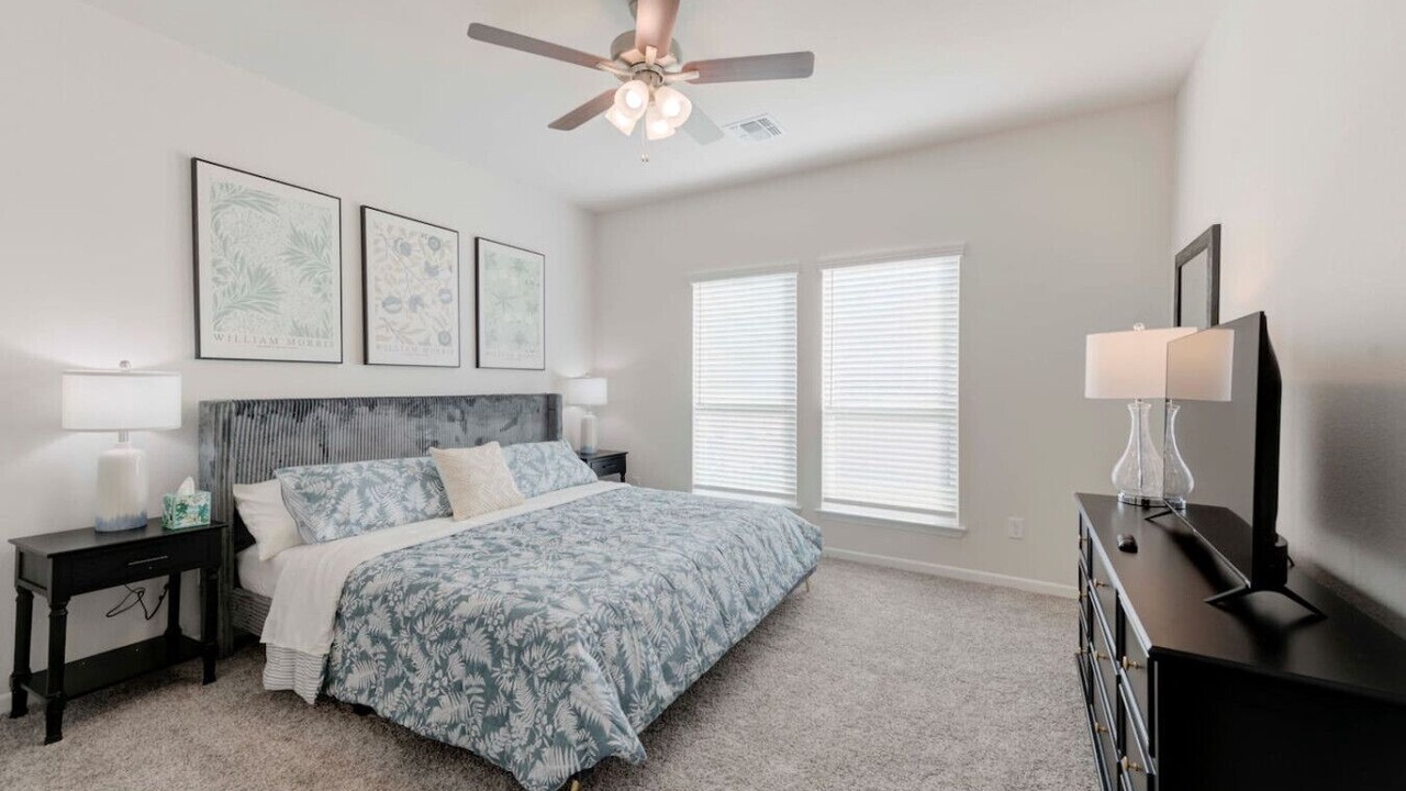 Photo of Bedroom in Troy