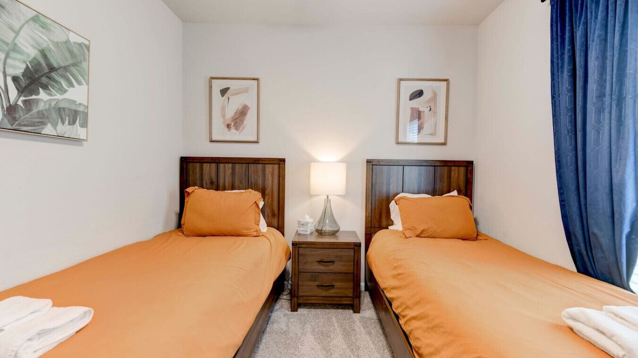 Photo of Bedroom in Manor