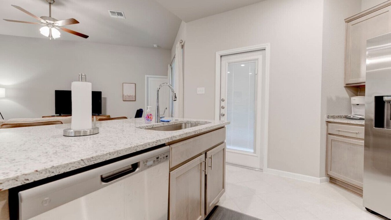 Photo of Kitchen in Leon Junction