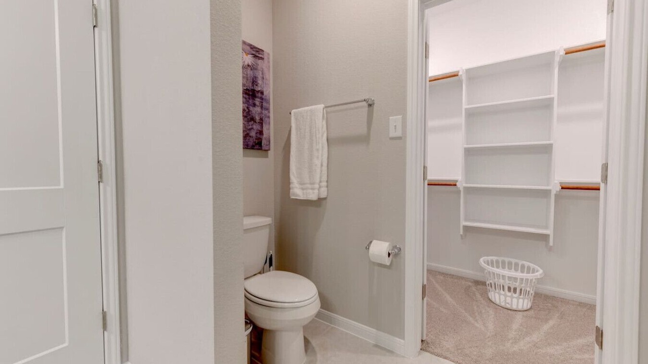Photo of Bathroom in Leon Junction