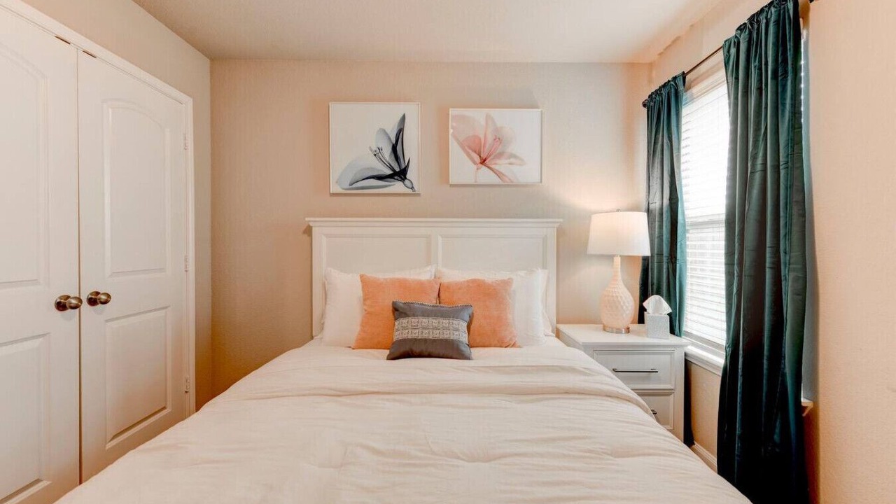 Photo of Bedroom in Temple