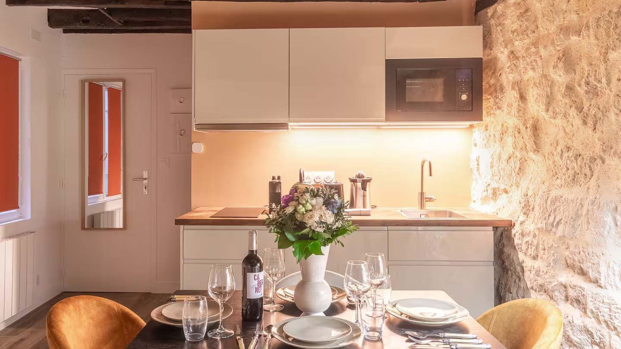 Photo of Kitchen in Porte-Saint-Martin