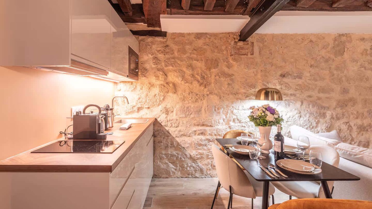 Photo of Kitchen in Porte-Saint-Martin