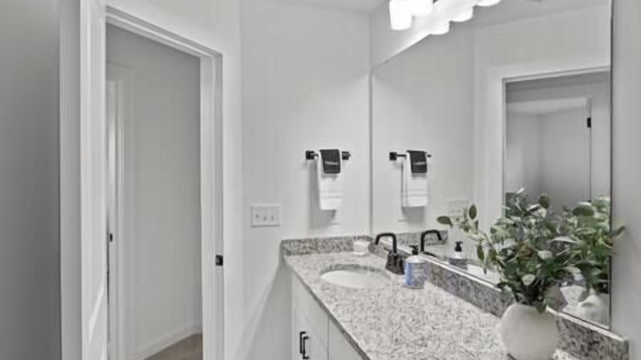 Photo of Bathroom in Arcadia