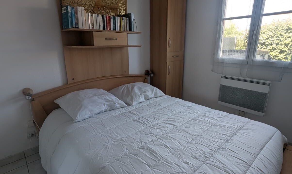 Photo of Bedroom in Saint-Michel-Chef-Chef