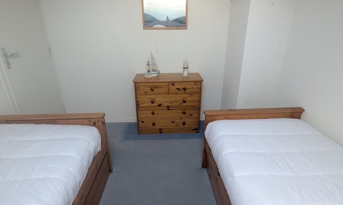 Photo of Bedroom in Saint-Michel-Chef-Chef