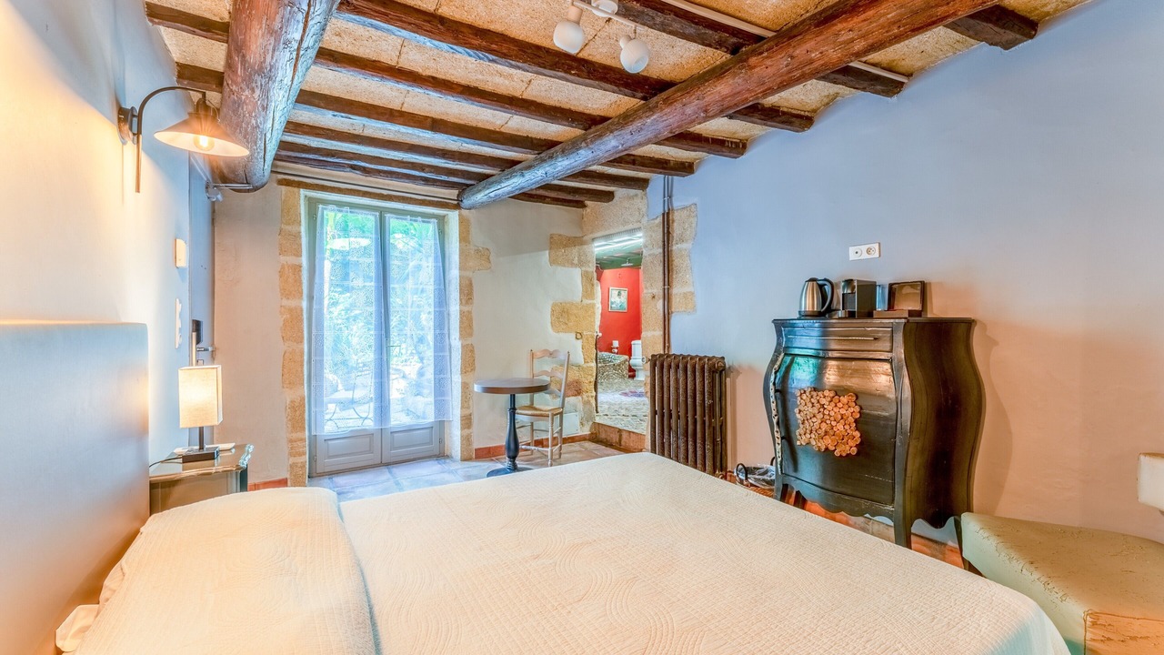 Photo of Bedroom in Collias