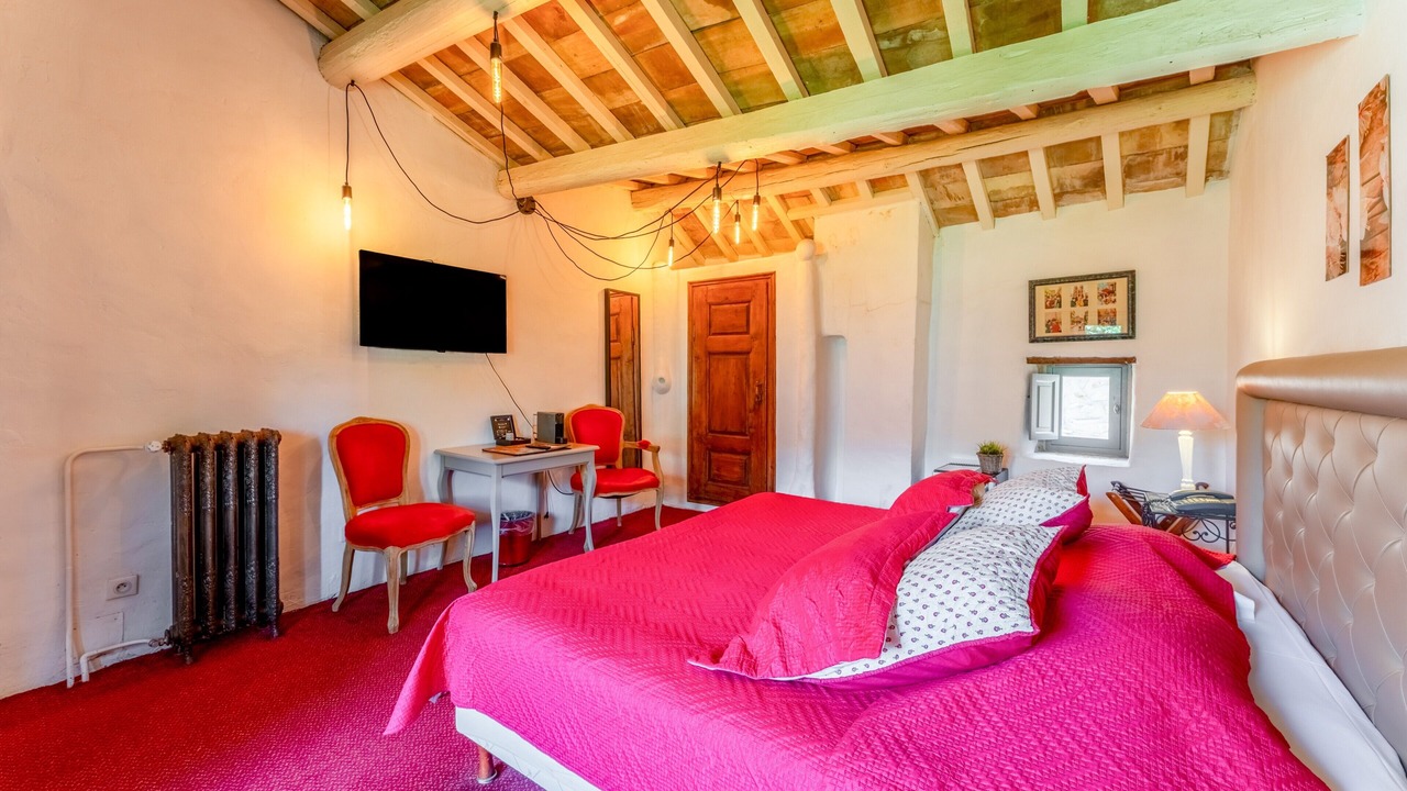 Photo of Bedroom in Collias