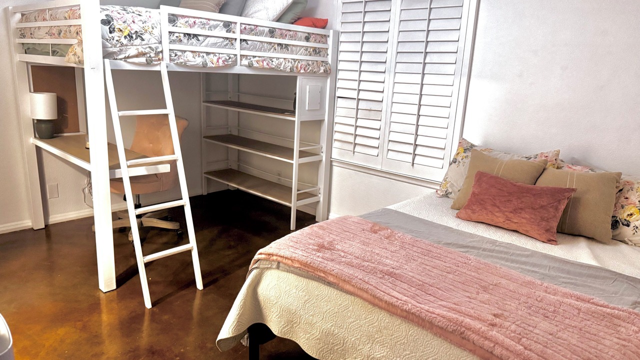 Photo of Bedroom in Midland