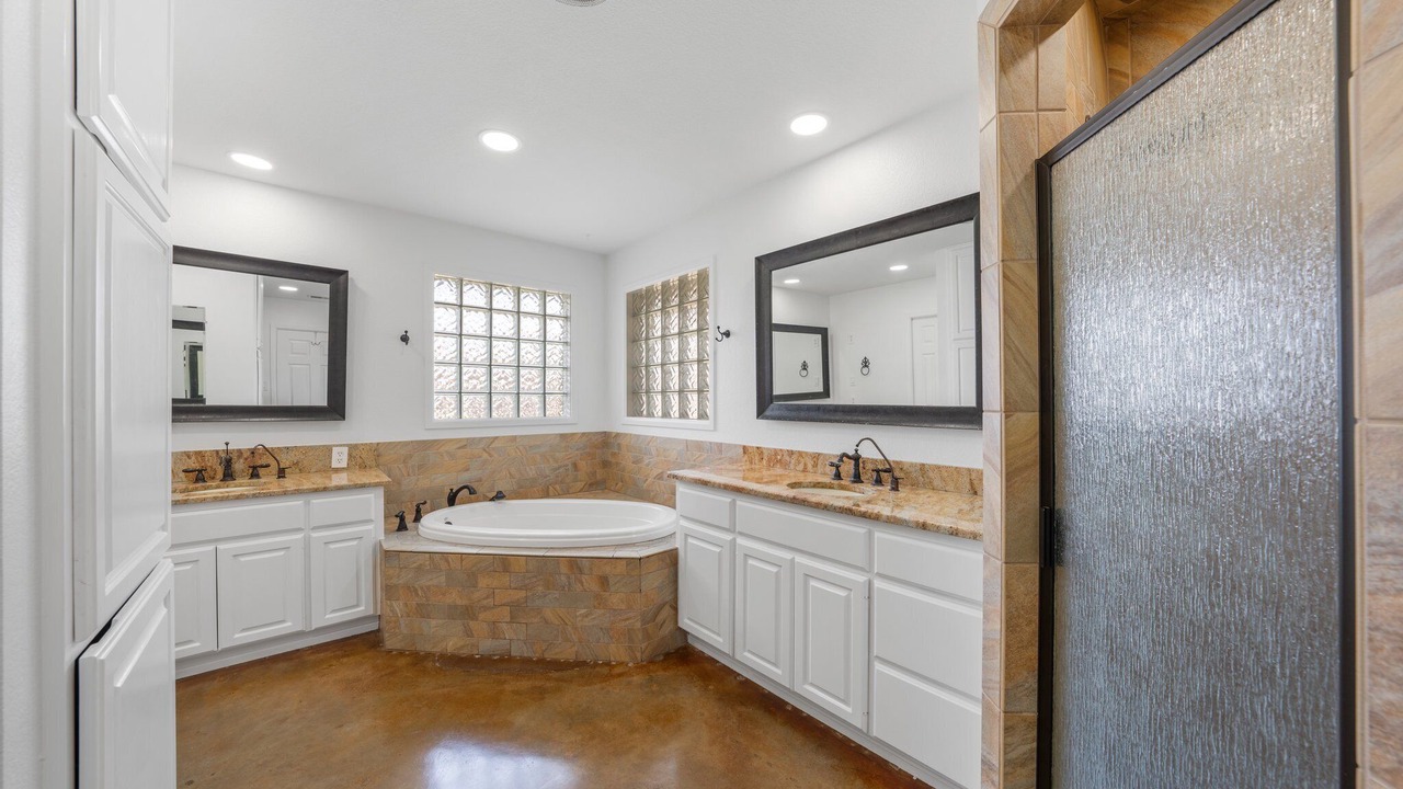 Photo of Bathroom in Midland