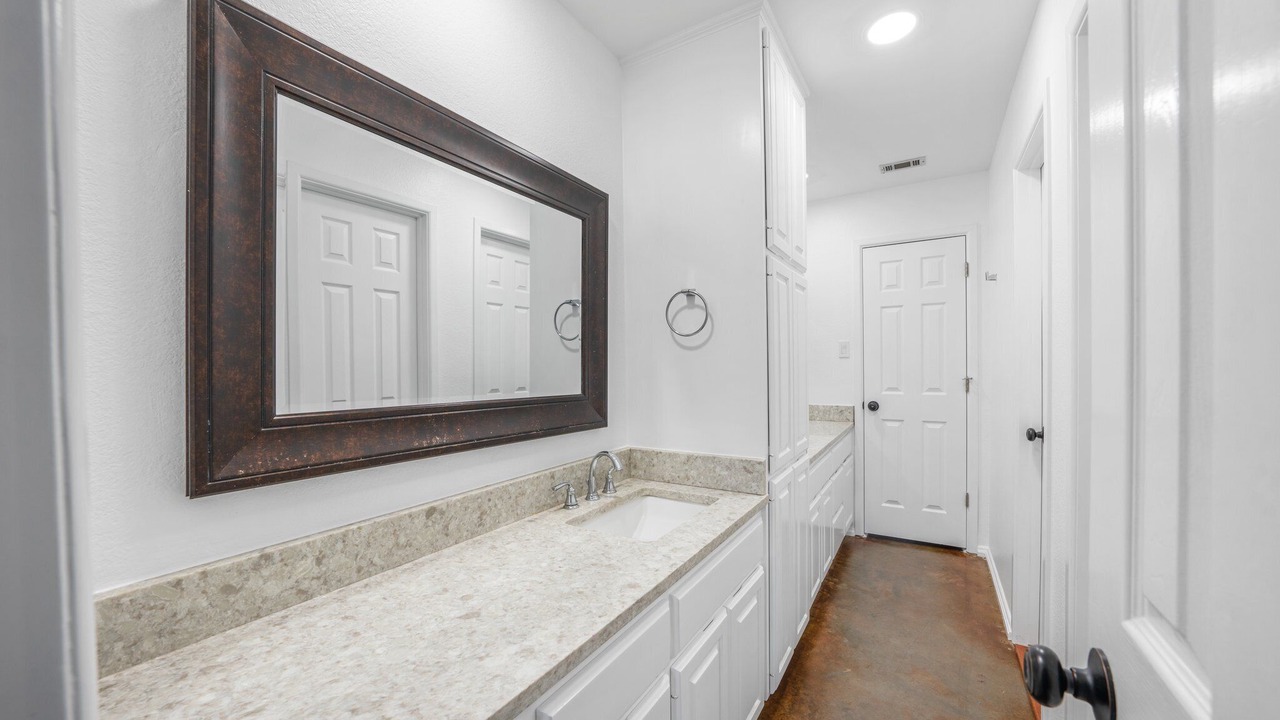 Photo of Bathroom in Midland