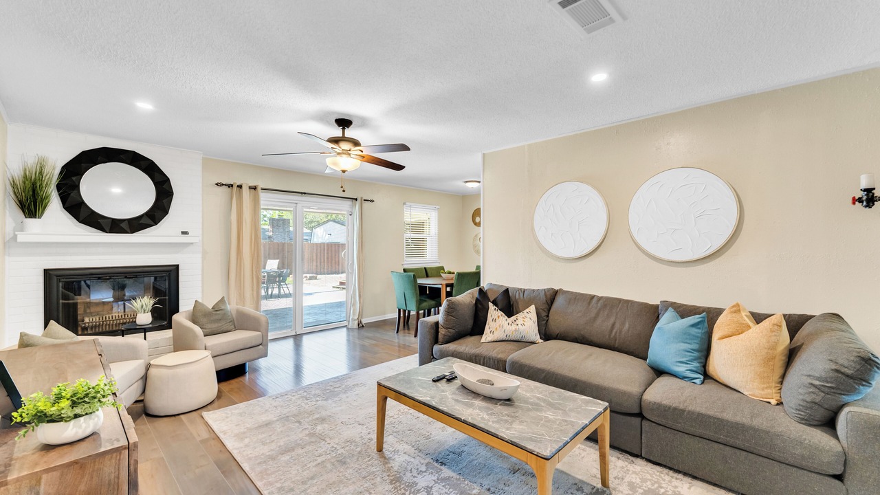 Photo of Livingroom in Bedford