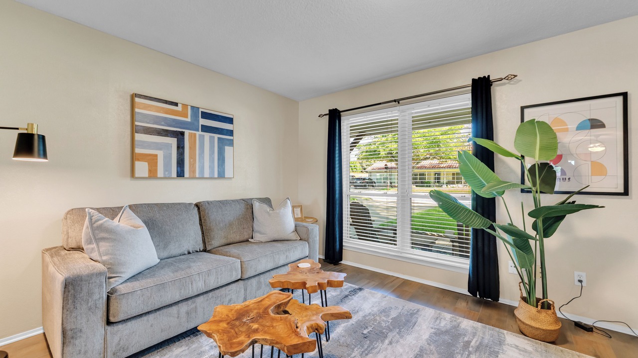 Photo of Livingroom in Bedford