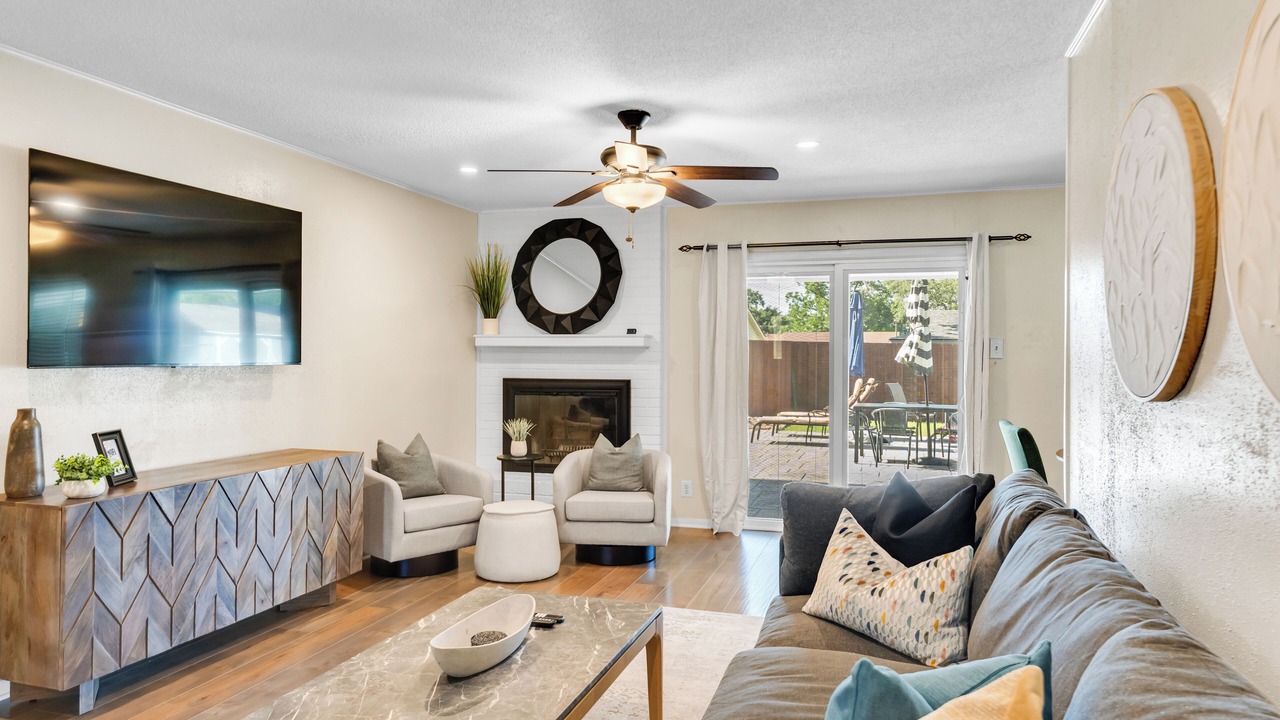 Photo of Livingroom in Bedford